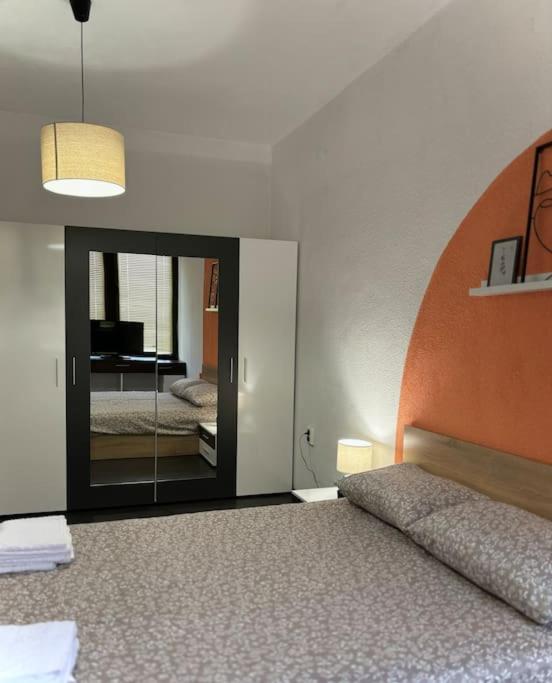 Deluxe Plovdiv Apartment Exterior foto